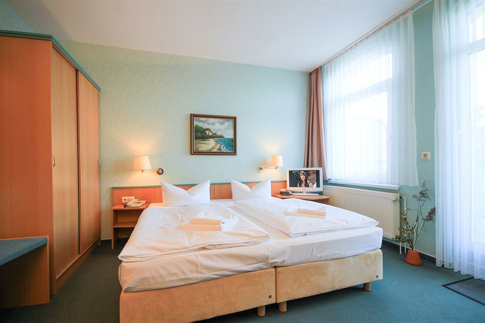 Appartementhaus Zum Strandkorb Kuhlungsborn Bagian luar foto
